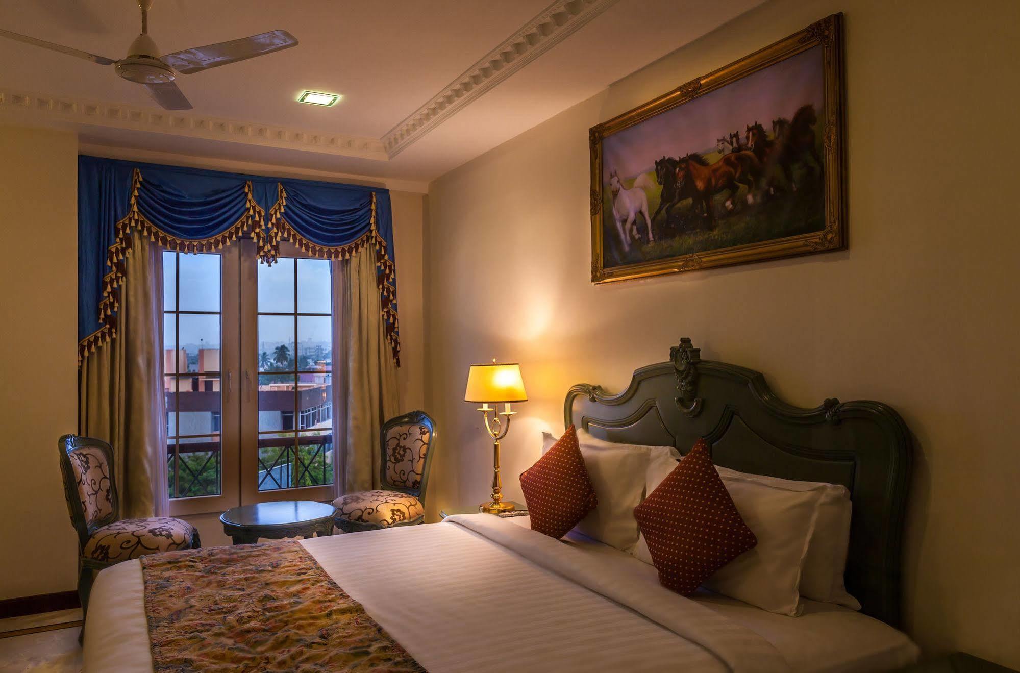 Hotel Le Royal Park Pondicherry Exterior photo